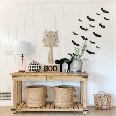 TDy Corners Halloween decorating ideas with macrame owl wall hanging (6)